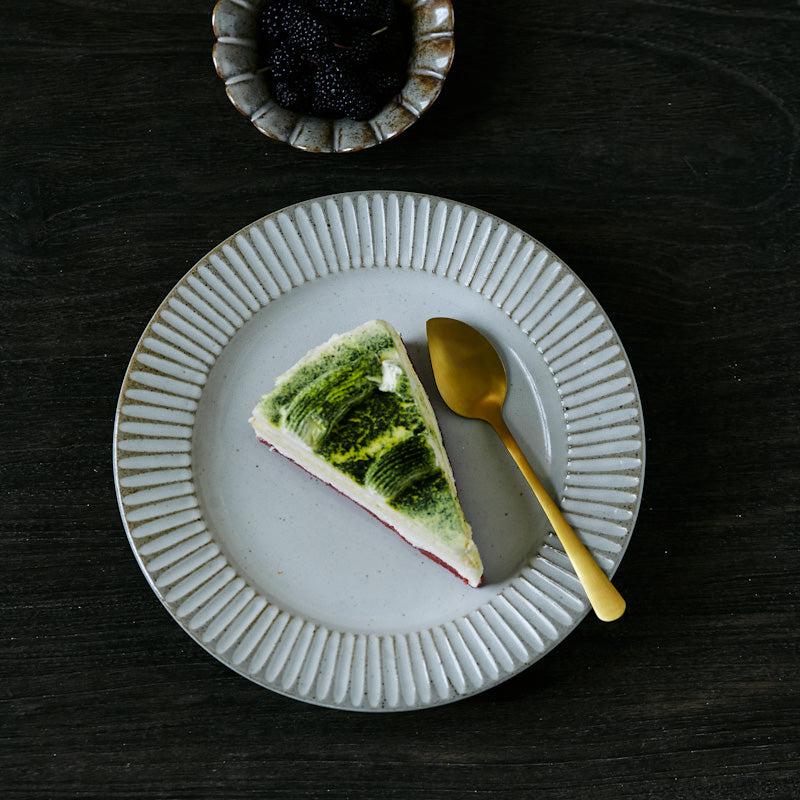 Ceramic Stilt Dining Set